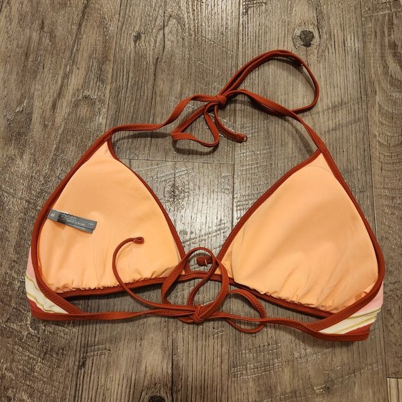 American Eagle Triangle Top - Picture 3 of 7